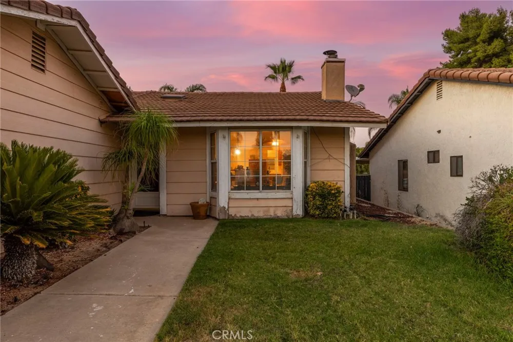 23874 Canyon Lake Canyon Lake, CA 92587