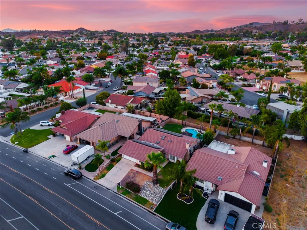 23874 Canyon Lake Canyon Lake, CA 92587