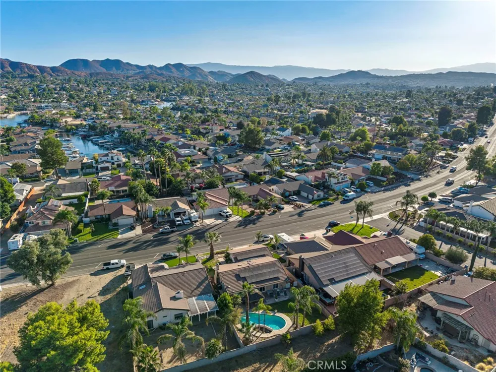 23874 Canyon Lake Canyon Lake, CA 92587