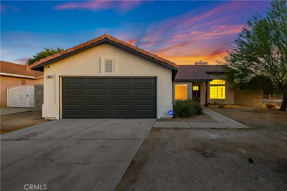 3304 E Avenue K4 Lancaster, CA 93535