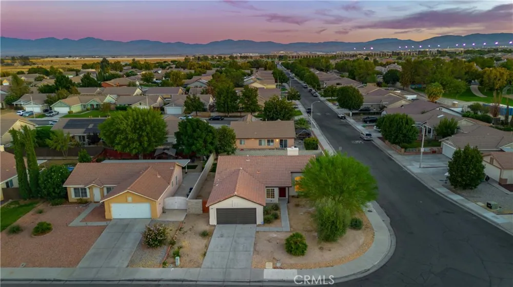 3304 E Avenue K4 Lancaster, CA 93535