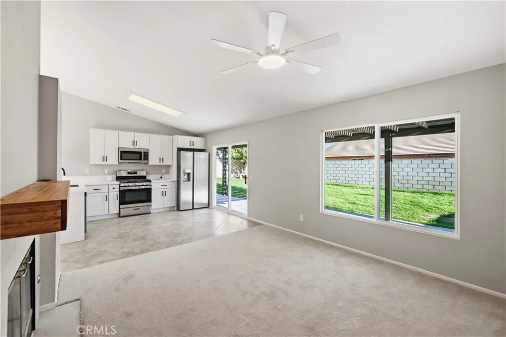 3304 E Avenue K4 Lancaster, CA 93535