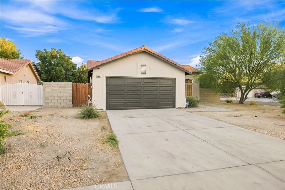 3304 E Avenue K4 Lancaster, CA 93535