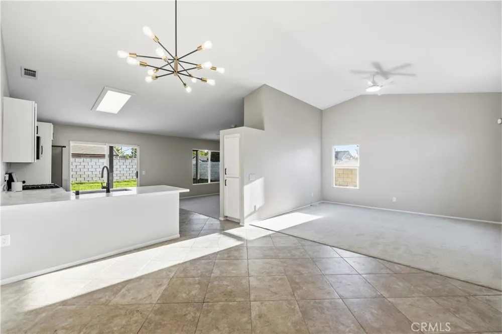 3304 E Avenue K4 Lancaster, CA 93535