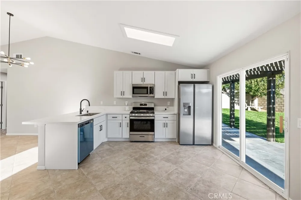 3304 E Avenue K4 Lancaster, CA 93535