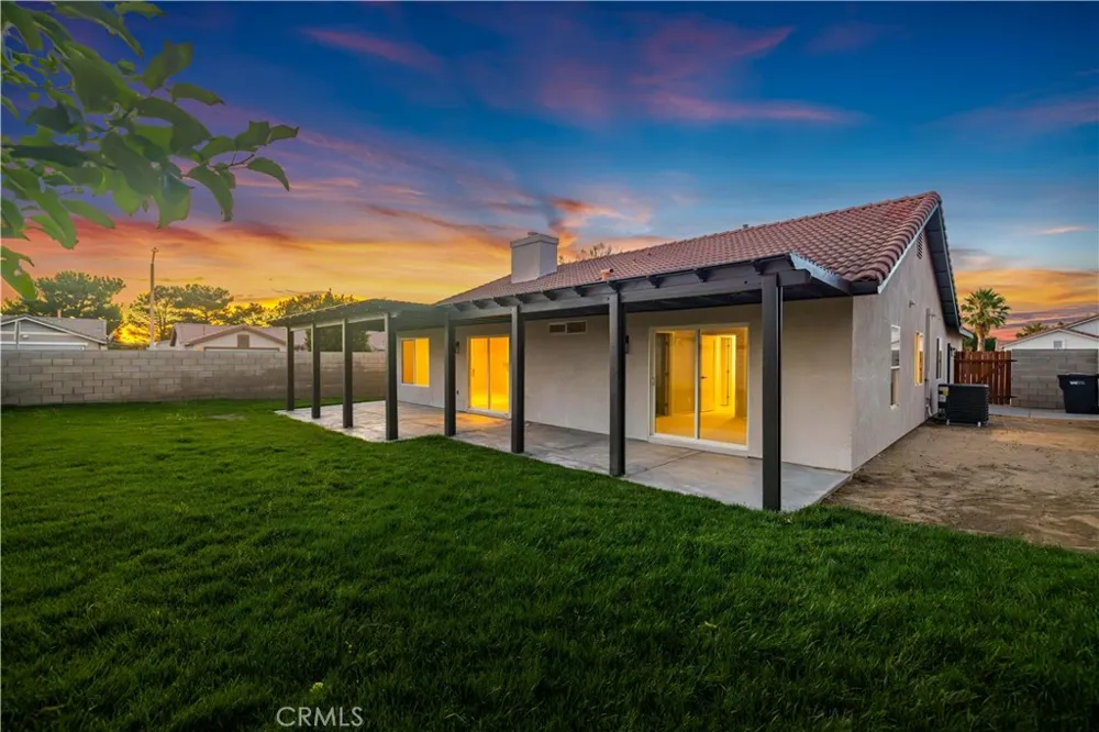 3304 E Avenue K4 Lancaster, CA 93535