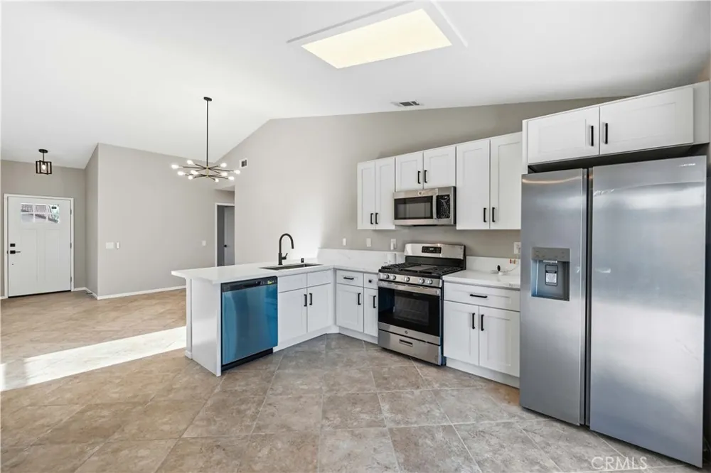 3304 E Avenue K4 Lancaster, CA 93535