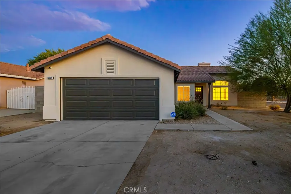 3304 E Avenue K4 Lancaster, CA 93535