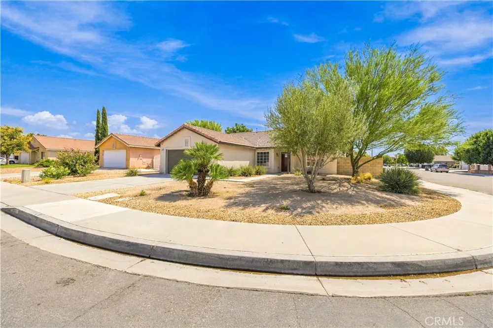 3304 E Avenue K4 Lancaster, CA 93535