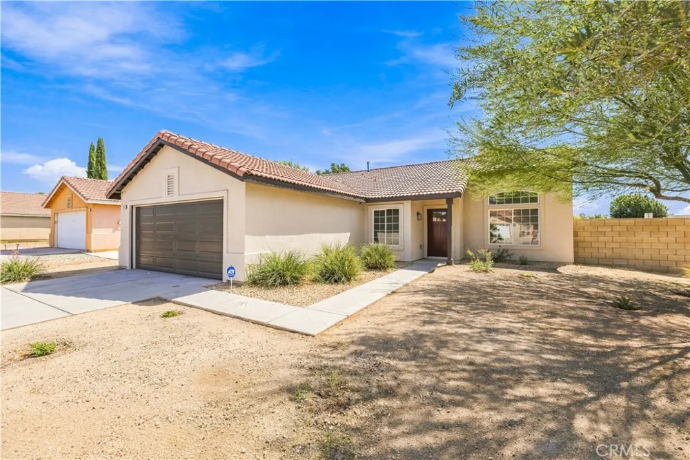 3304 E Avenue K4 Lancaster, CA 93535