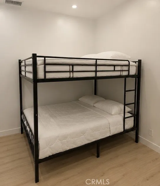 14720 Valerio Van Nuys, CA 91405