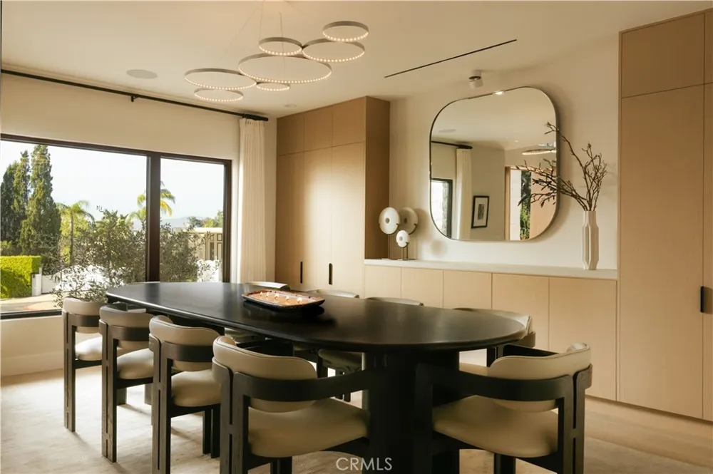 4072 Alonzo Avenue Encino, CA 91316