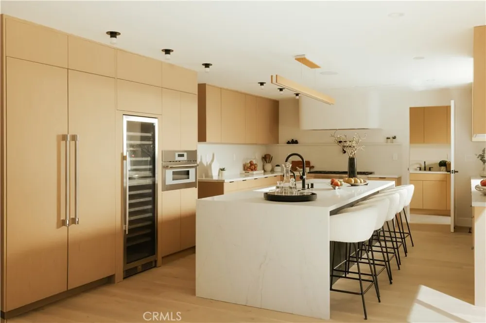 4072 Alonzo Avenue Encino, CA 91316