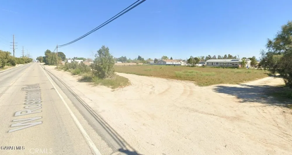 5696 Rosamond Boulevard W Rosamond, CA 96560