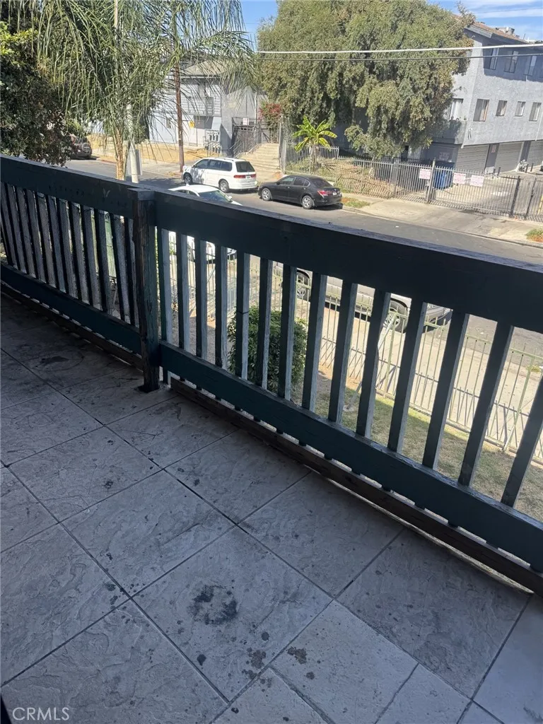 8801 Willis #B6 Panorama City, CA 91402
