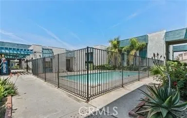 8801 Willis #B6 Panorama City, CA 91402