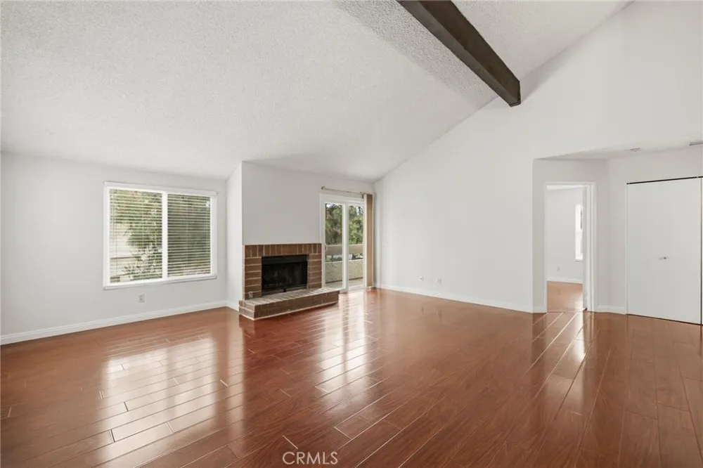 3366 Darby #436 Simi Valley, CA 93063
