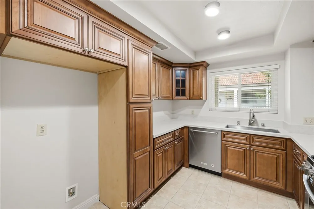 3366 Darby #436 Simi Valley, CA 93063