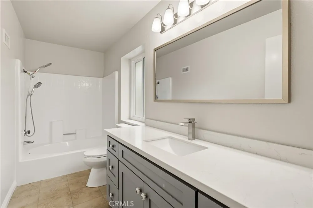 3366 Darby #436 Simi Valley, CA 93063