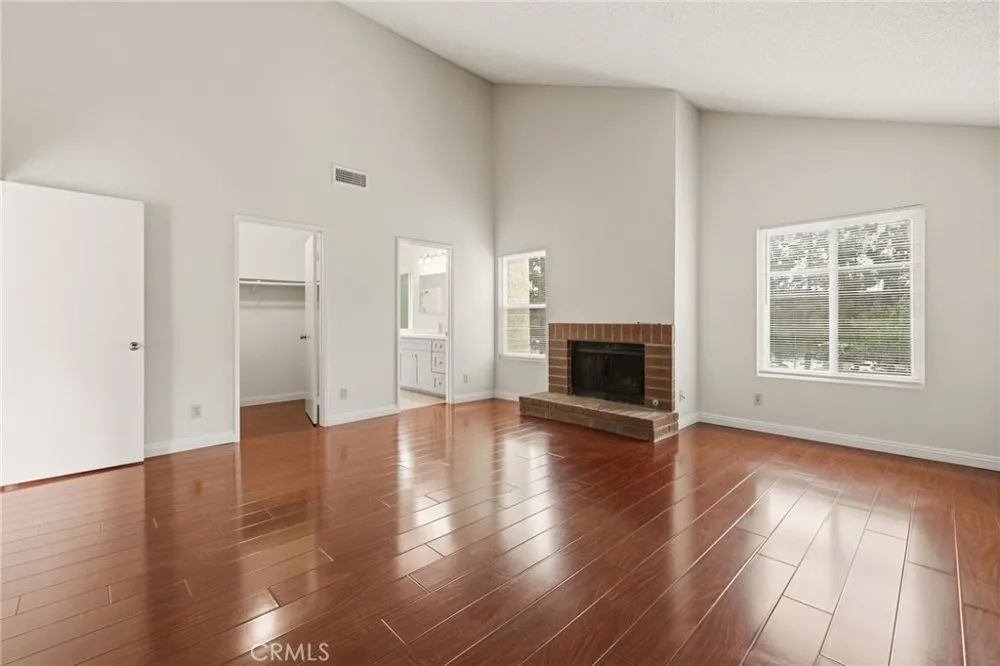 3366 Darby #436 Simi Valley, CA 93063