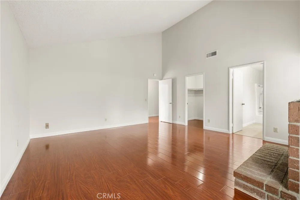 3366 Darby #436 Simi Valley, CA 93063