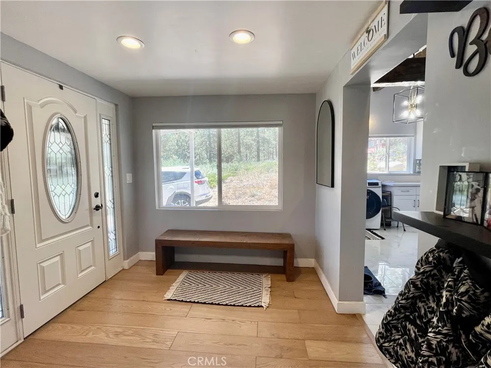 1753 Pineridge Frazier Park, CA 93225