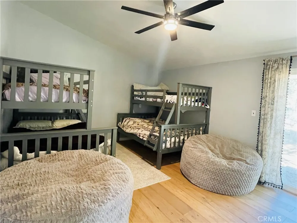 1753 Pineridge Frazier Park, CA 93225