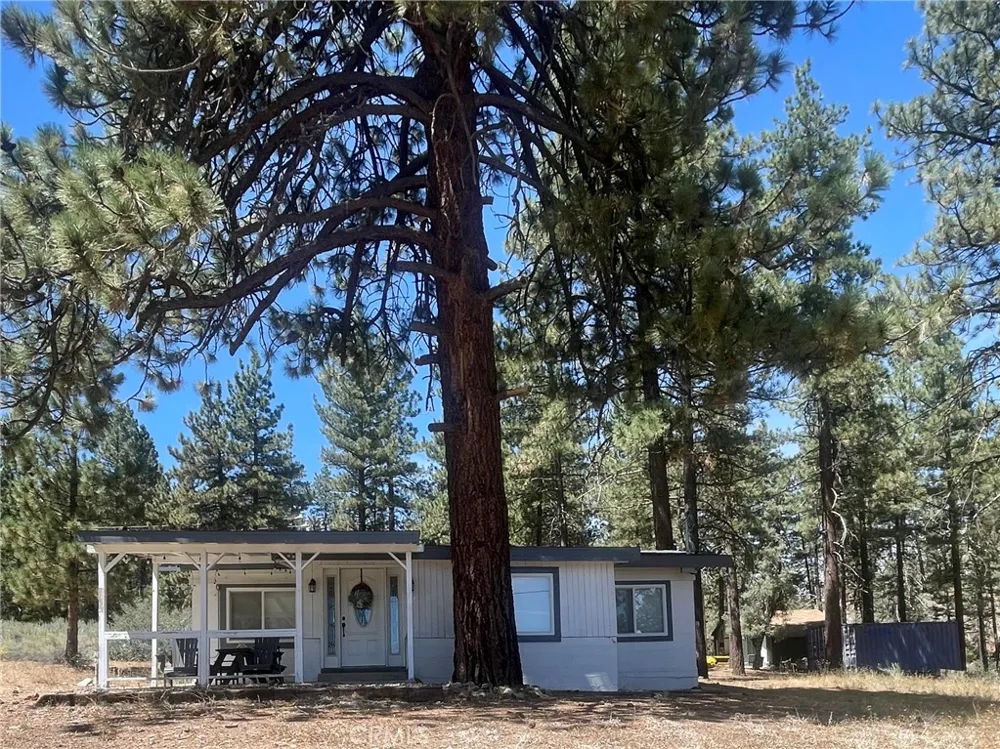 1753 Pineridge Frazier Park, CA 93225