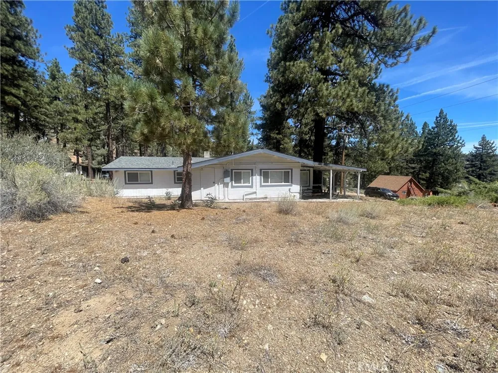 1753 Pineridge Frazier Park, CA 93225