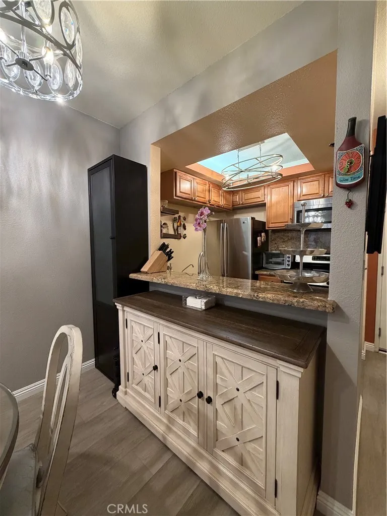 19350 Sherman way #138 Reseda, CA 91335