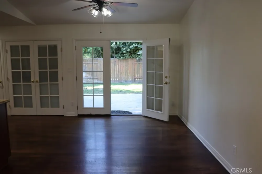 22942 Leadwell West Hills, CA 91307