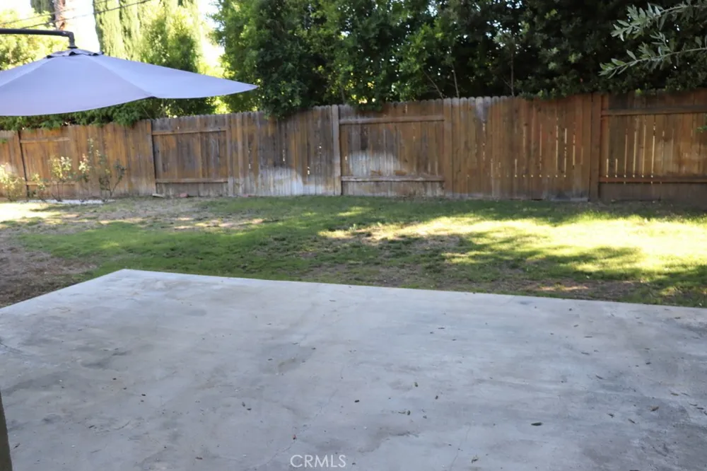 22942 Leadwell West Hills, CA 91307