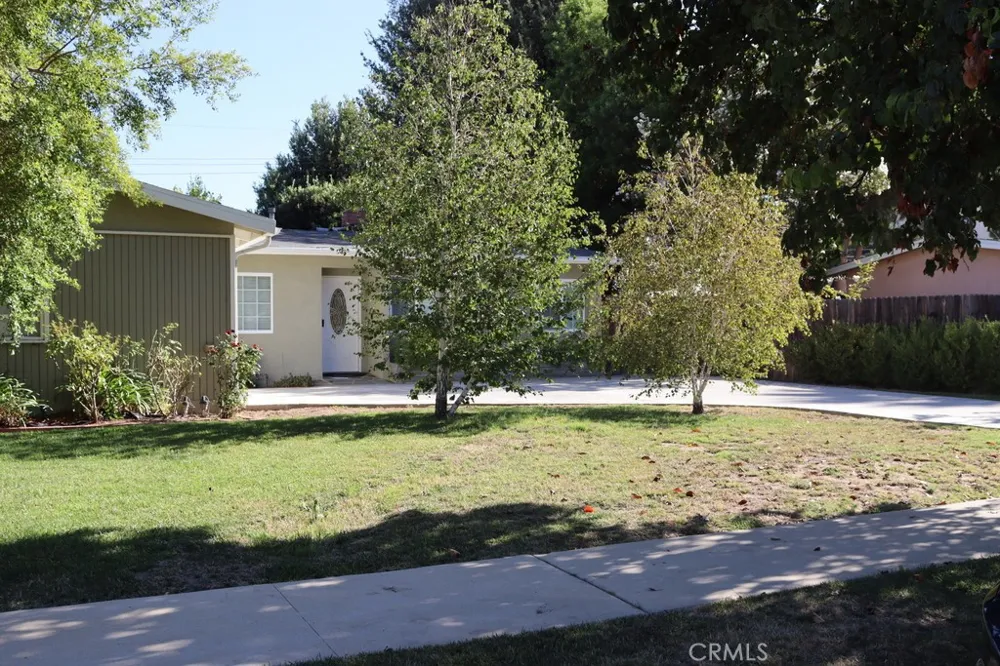 22942 Leadwell West Hills, CA 91307