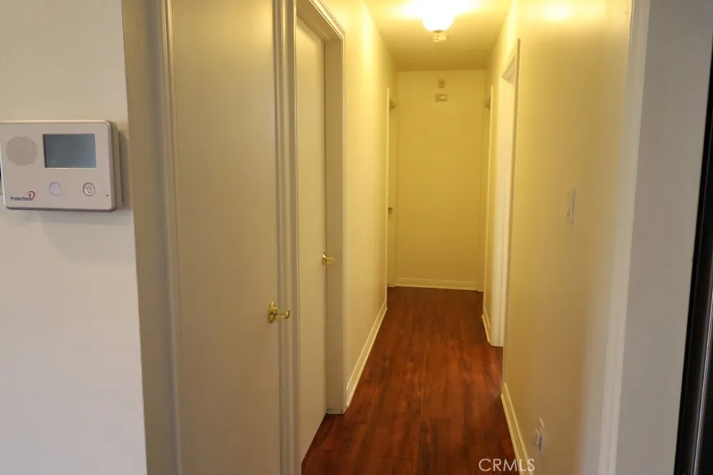 22942 Leadwell West Hills, CA 91307