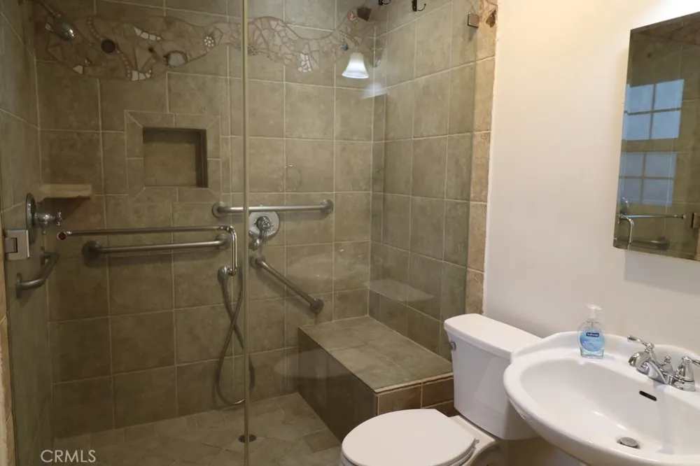 22942 Leadwell West Hills, CA 91307