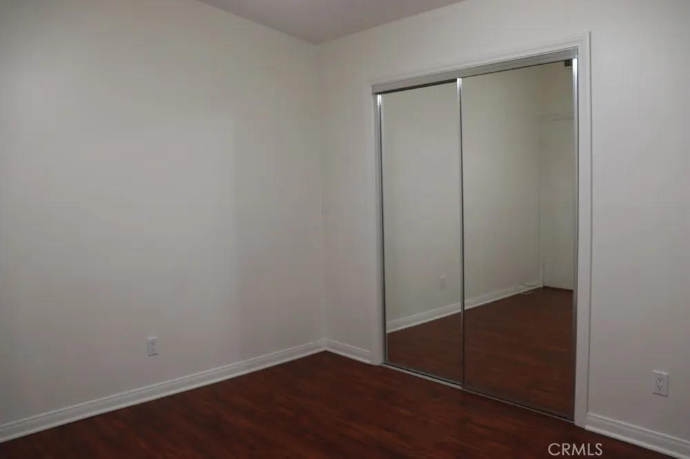 22942 Leadwell West Hills, CA 91307