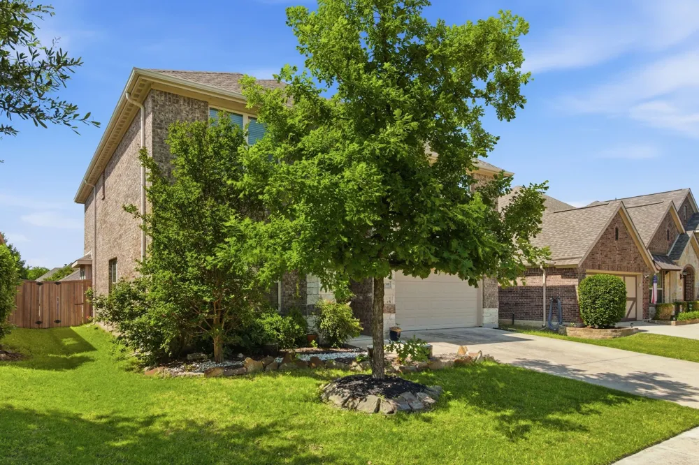 11300 Hubbard Creek Drive Frisco, TX 75036