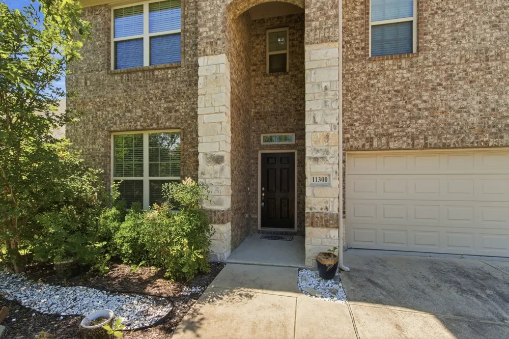 11300 Hubbard Creek Drive Frisco, TX 75036