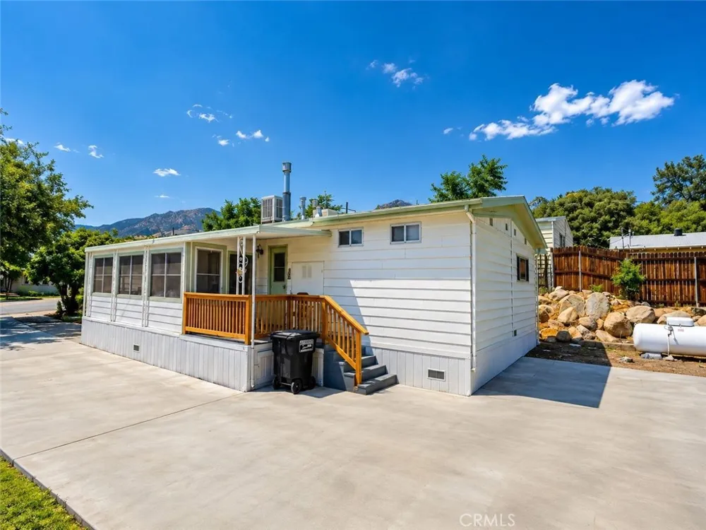 36 Bristlecone Drive Wofford Heights, CA 93285