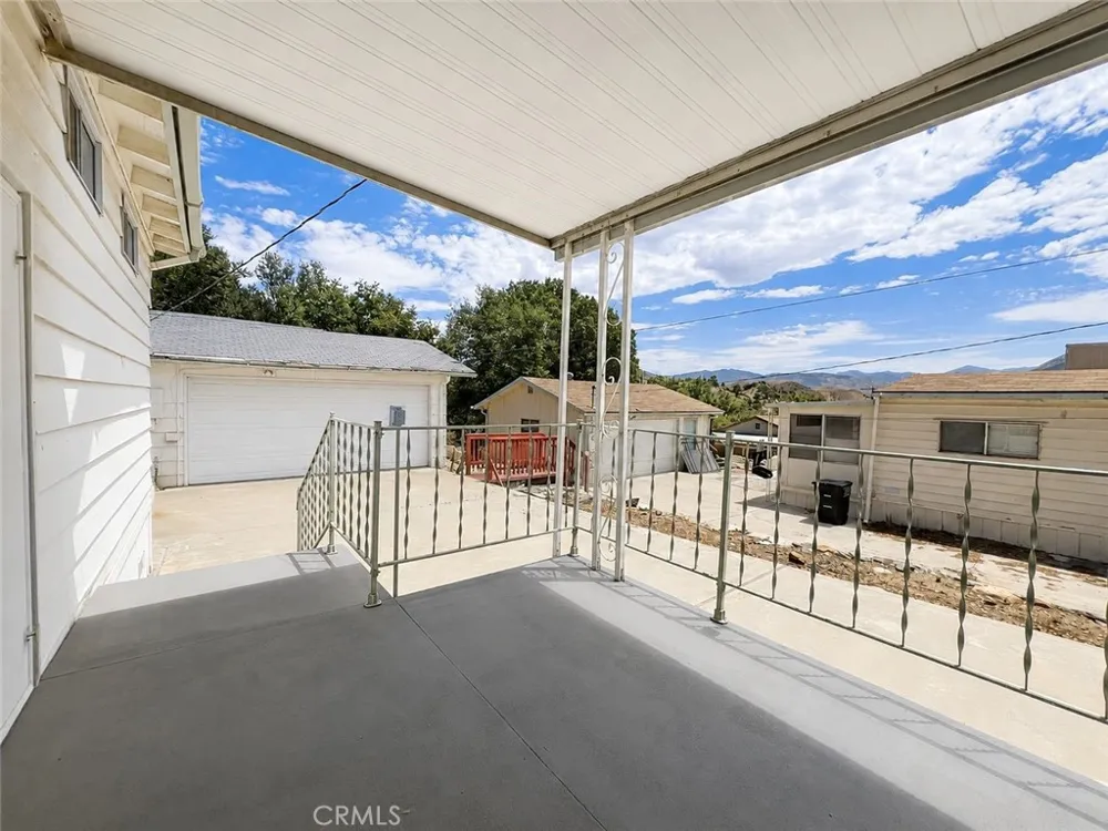 36 Bristlecone Drive Wofford Heights, CA 93285