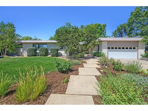 325 Mohawk Drive