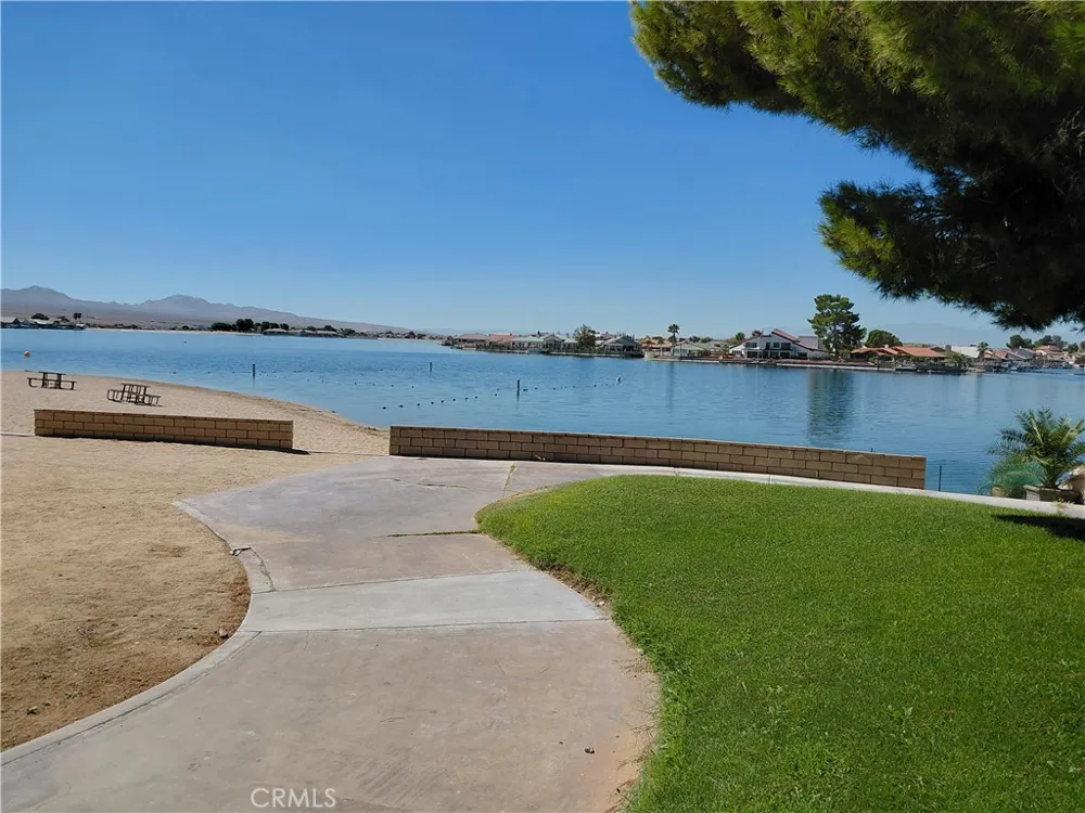 27160 Vista #37 Helendale, CA 92342