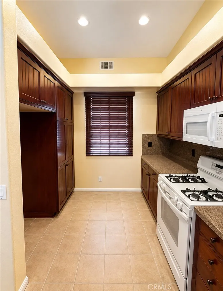 5371 Orange Grove Avenue Hemet, CA 92544