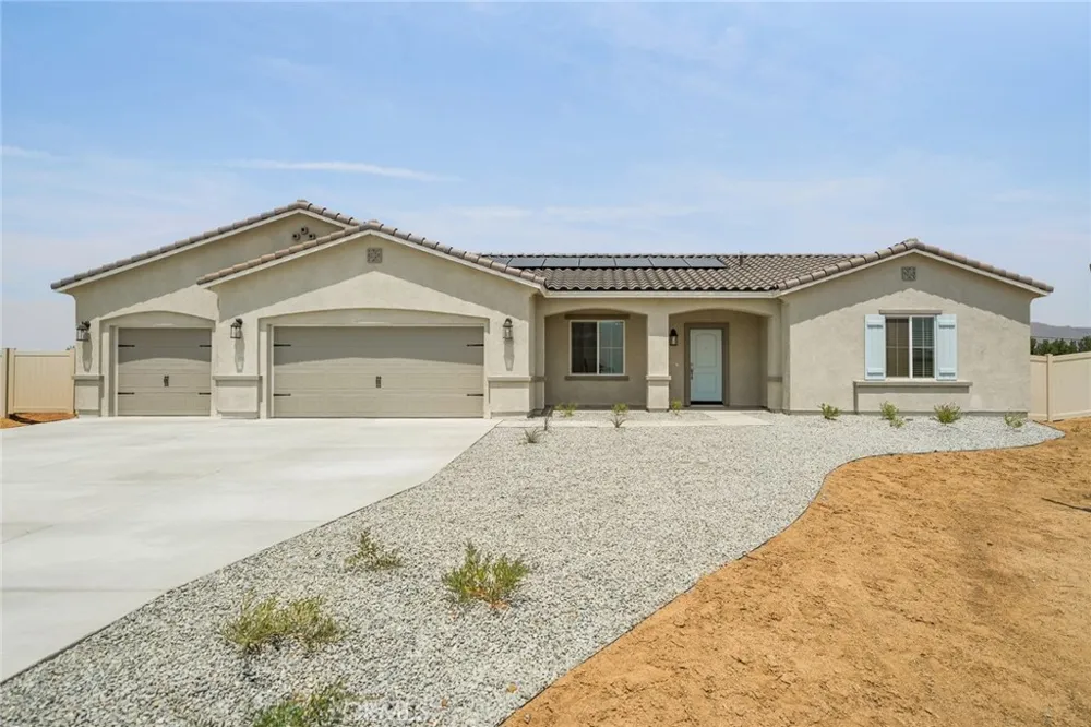 14574 Indigo Apple Valley, CA 92307