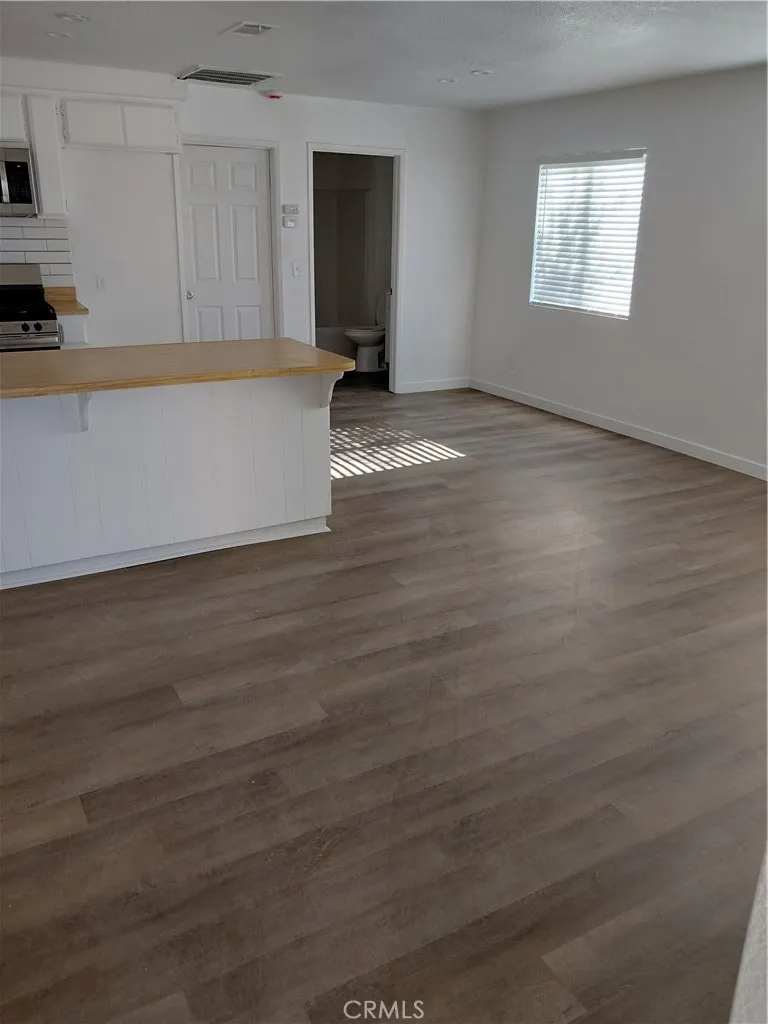27160 Vista #36 Helendale, CA 92342