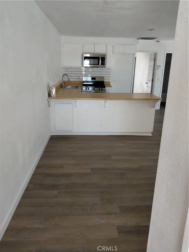 27160 Vista #36 Helendale, CA 92342