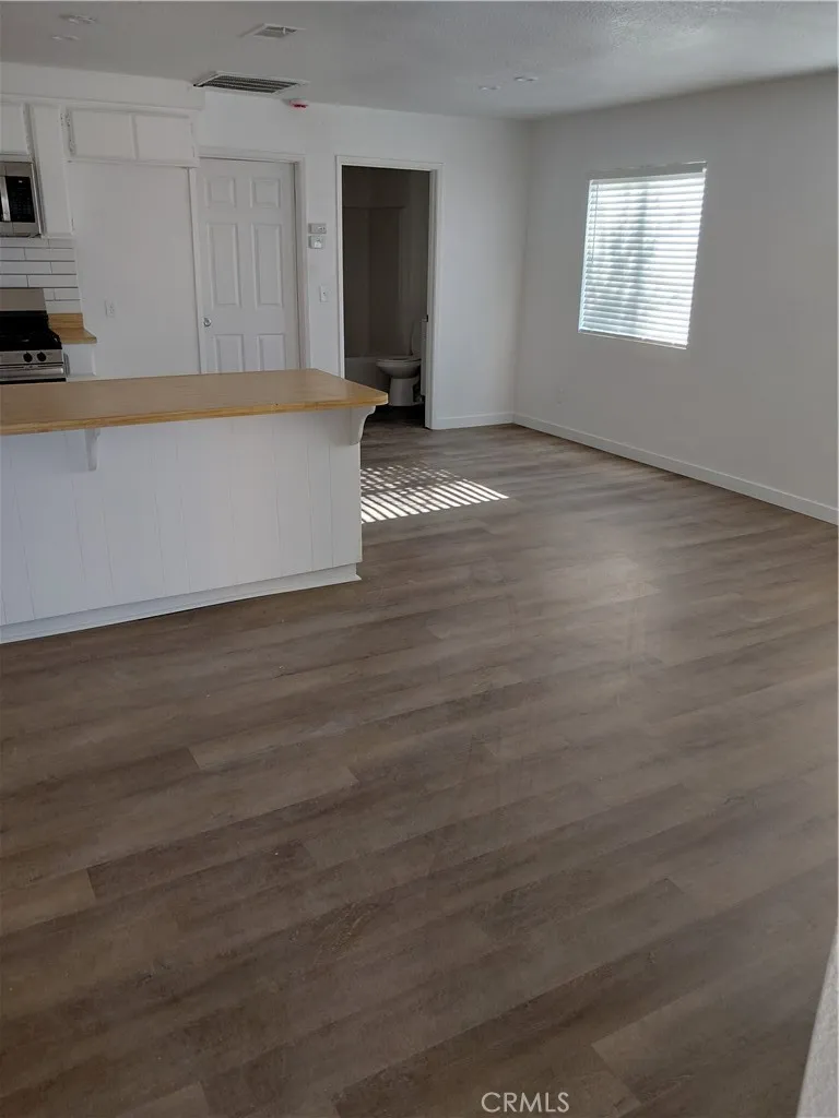 27160 Vista #36 Helendale, CA 92342