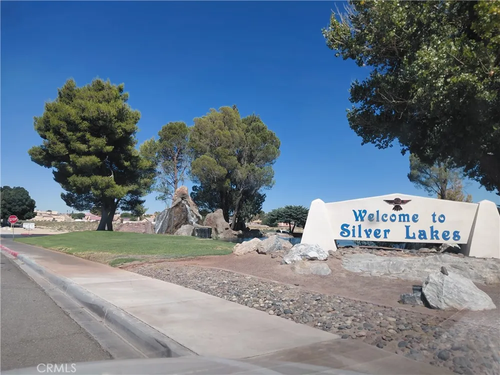 27160 Vista #36 Helendale, CA 92342