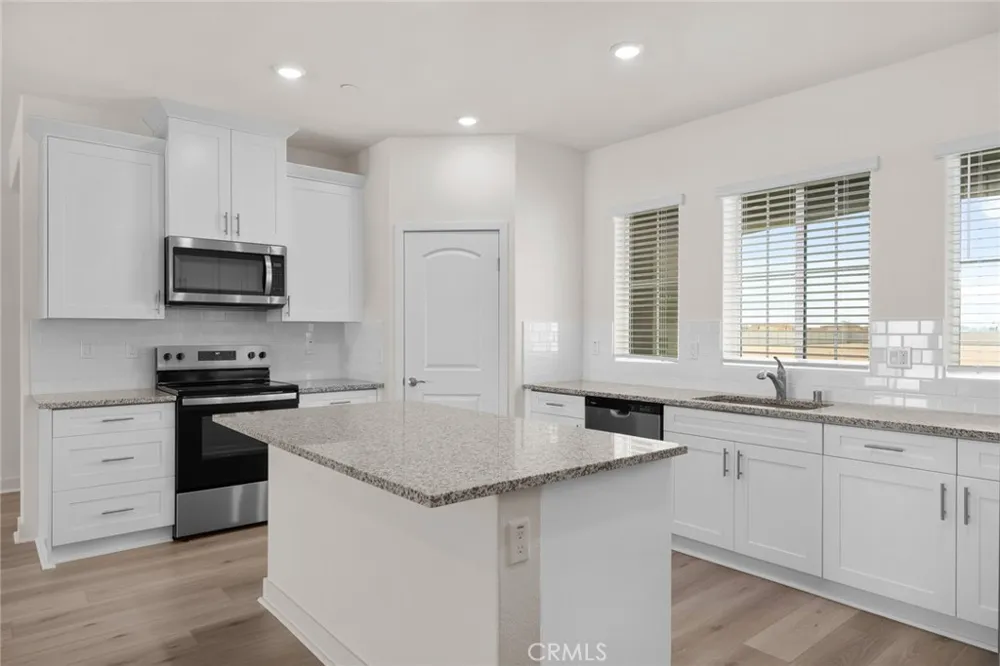 14550 Indigo Apple Valley, CA 92307