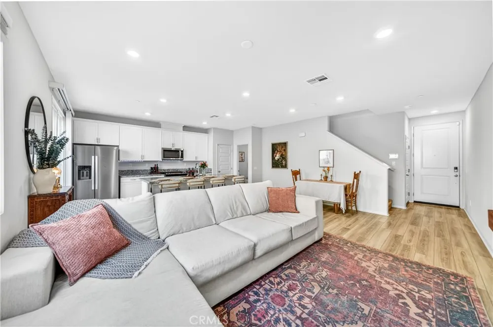 40500 Birchfield Drive Temecula, CA 92591